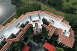 Retail roofing in Palm Beach County