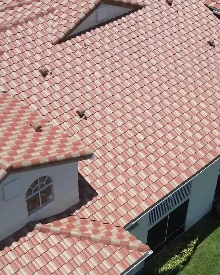 Roof work in Palm Beach County