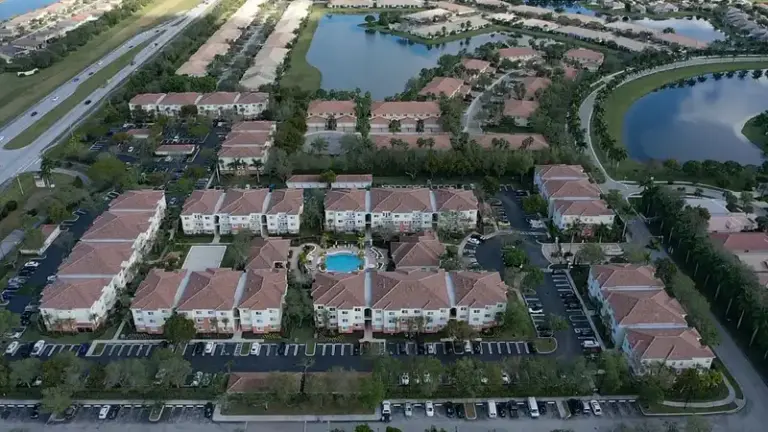 Tile roof repair in Palm Beach County
