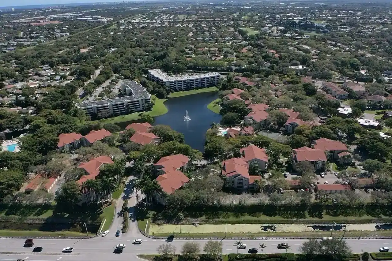 How Much Does an Asphalt Shingle Roof Cost in Palm Beach County?